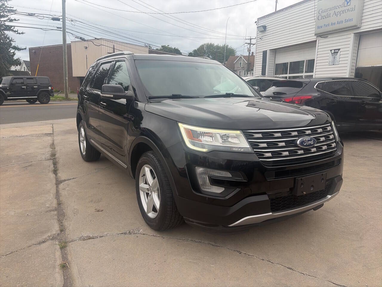 2016 FORD Explorer