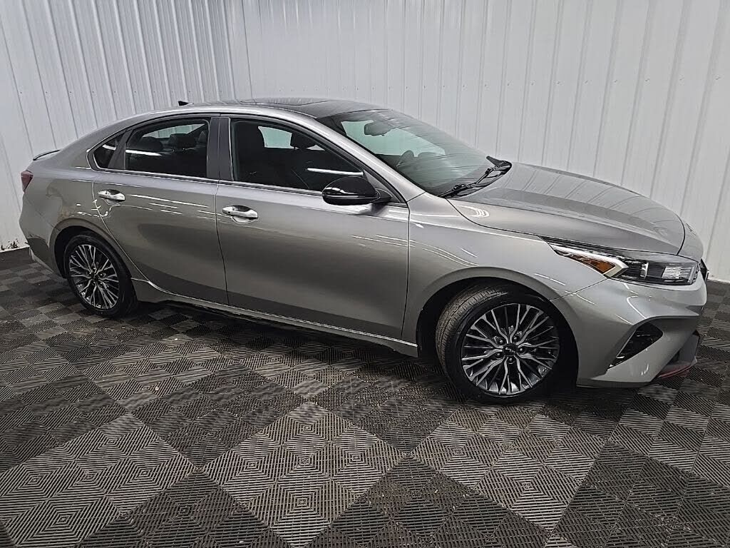 2024 KIA Forte