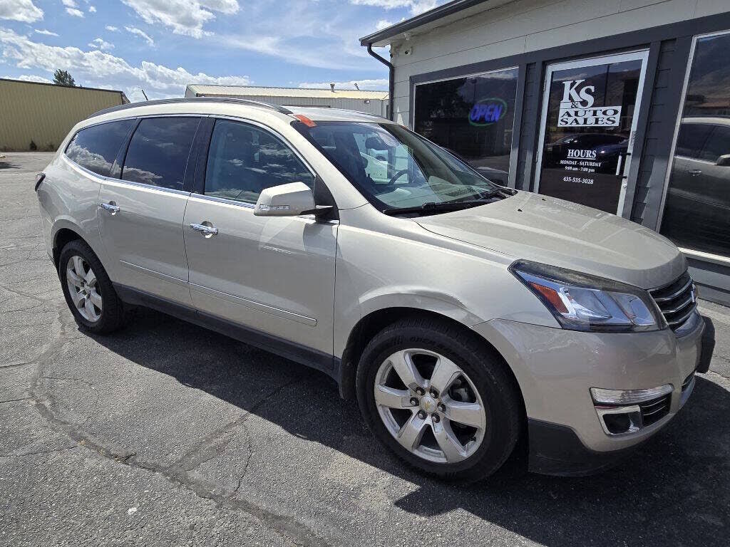 2017 CHEVROLET Traverse