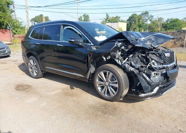 2022 CADILLAC XT6