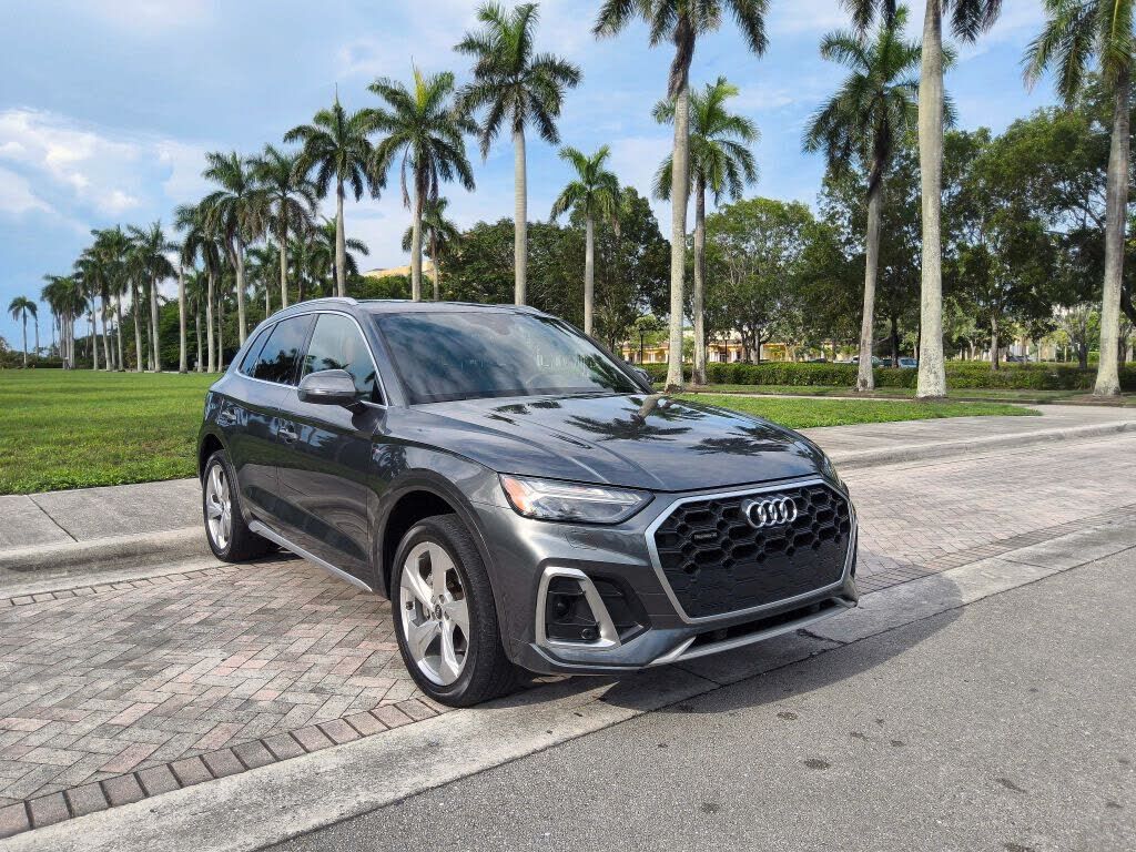 2022 AUDI Q5