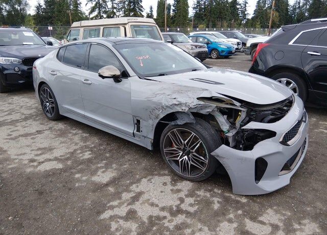 2022 KIA Stinger