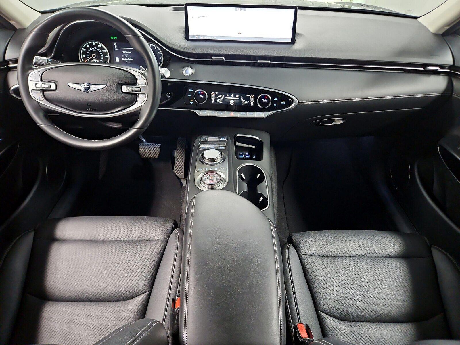2025 GENESIS GV70