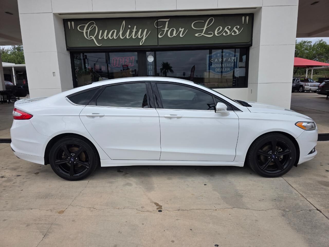 2016 FORD Fusion