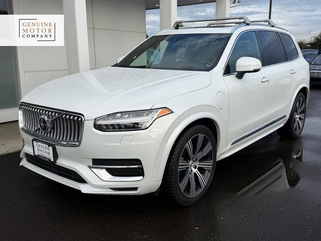 2020 VOLVO XC90