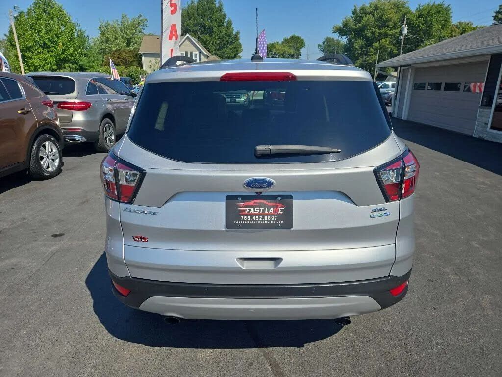 2018 FORD Escape