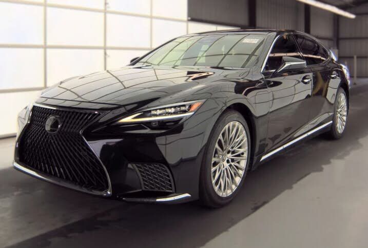 2024 LEXUS LS