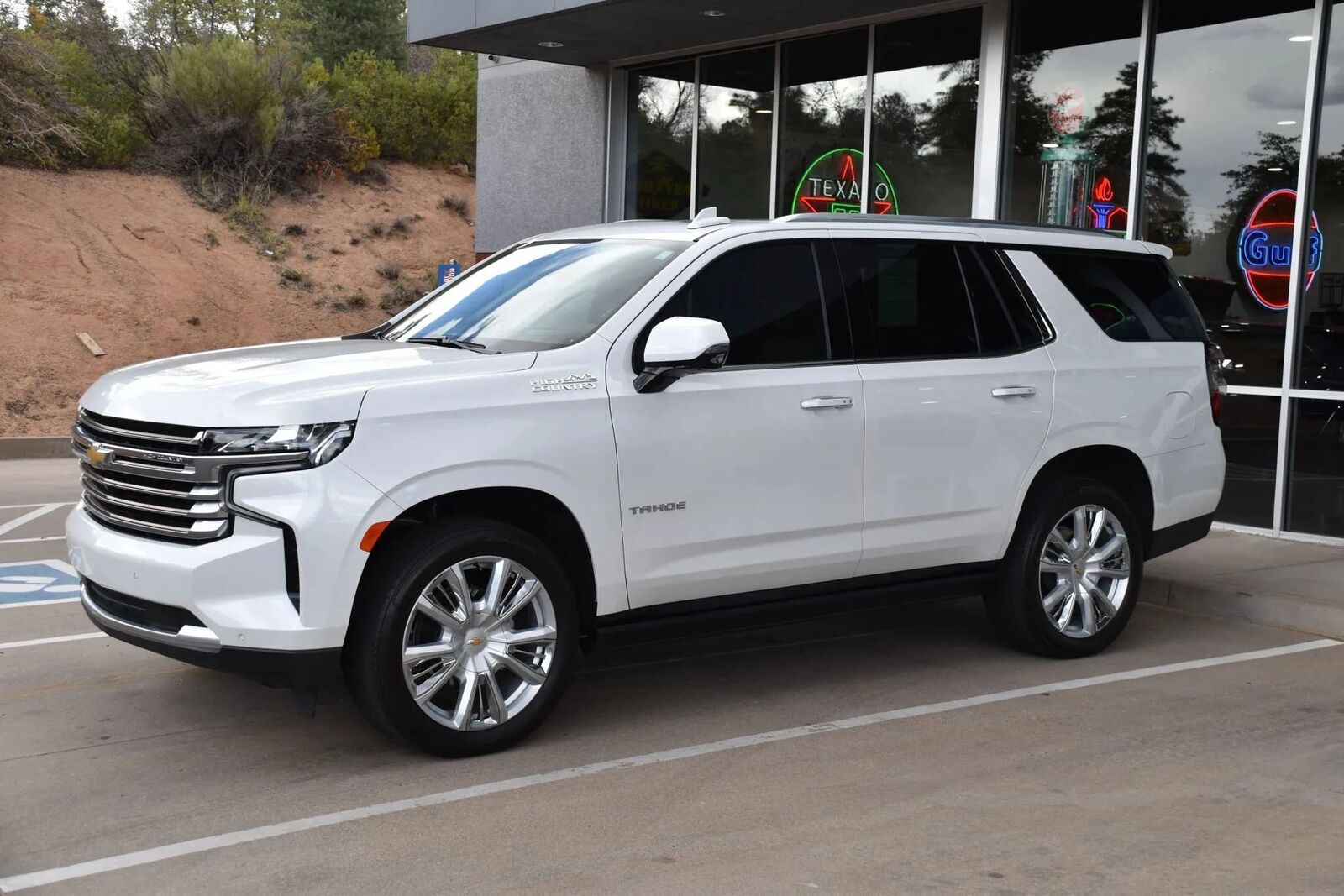 2021 CHEVROLET Tahoe