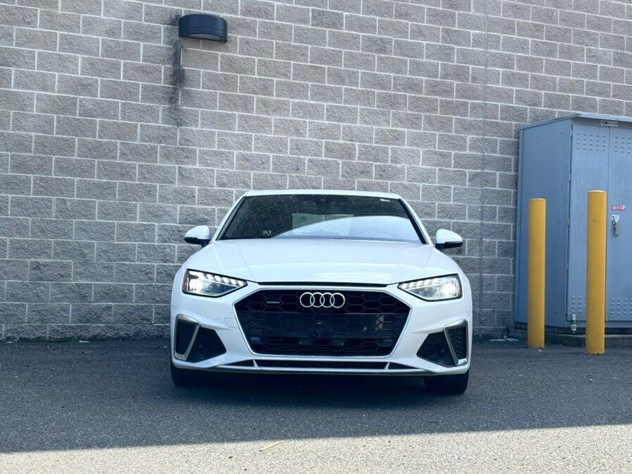 2022 Audi A4