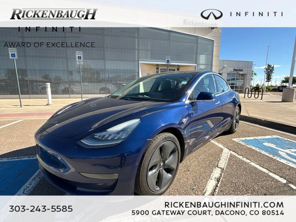 2018 TESLA Model 3