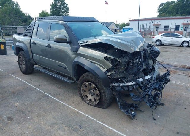 2025 TOYOTA Tacoma