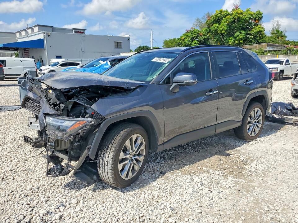 2022 TOYOTA RAV4