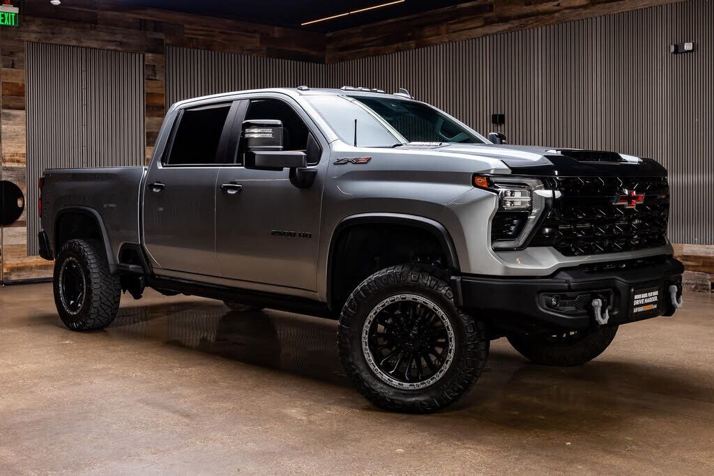 2024 CHEVROLET Silverado HD