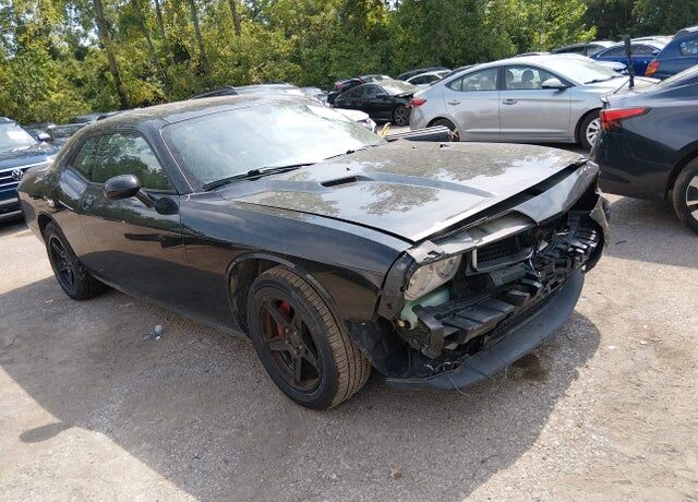 2012 DODGE Challenger