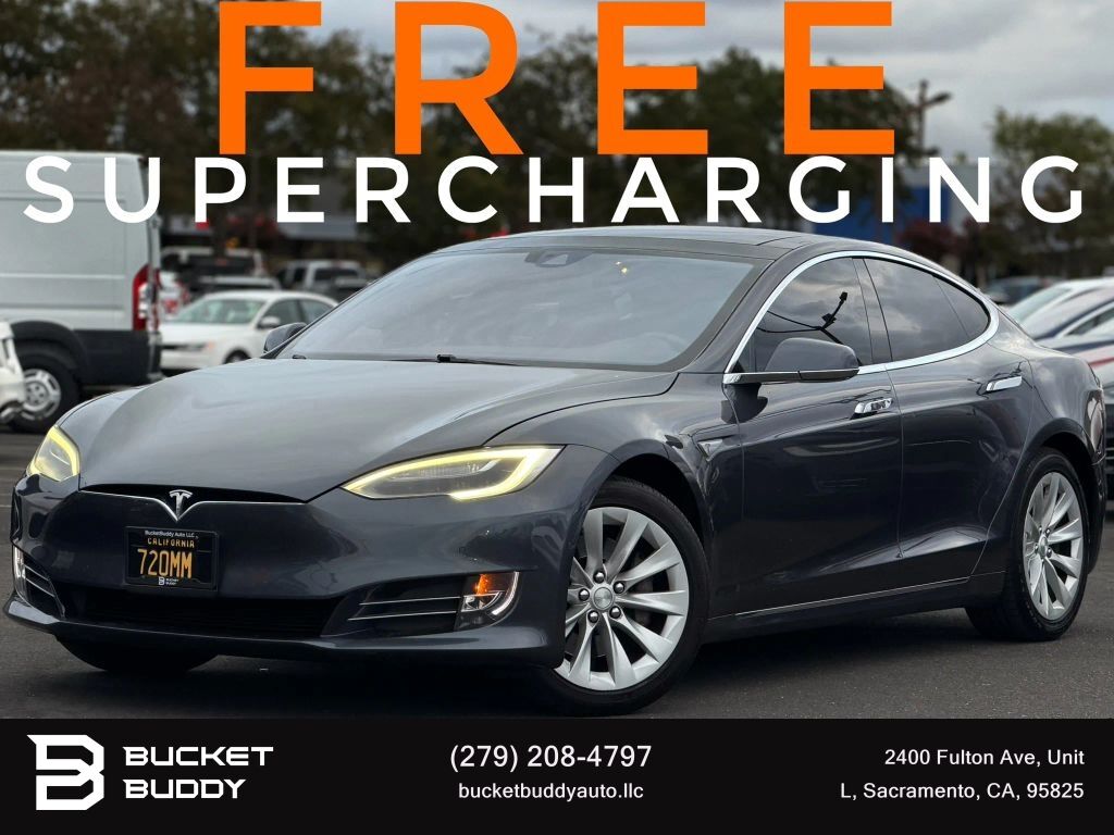 2016 TESLA Model S