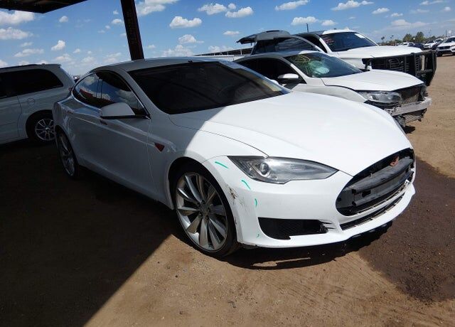 2013 TESLA Model S