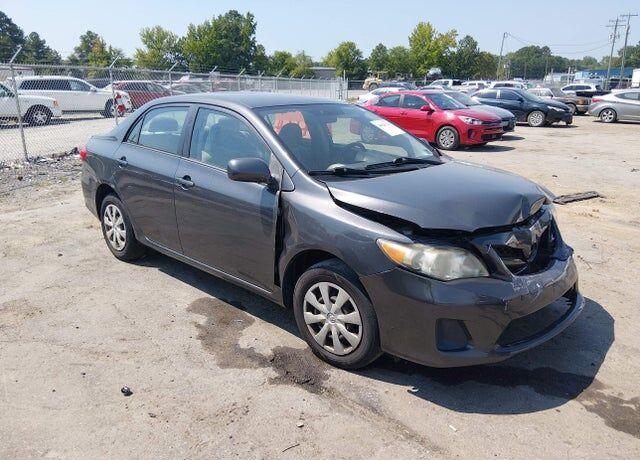 2011 TOYOTA Corolla