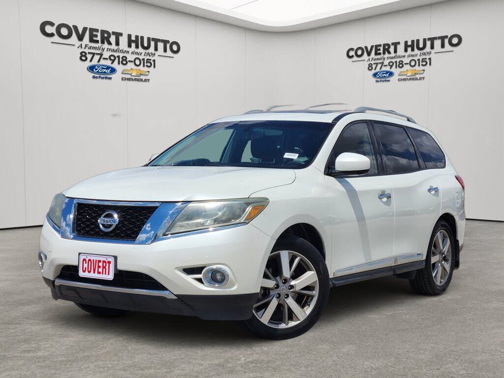 2016 NISSAN Pathfinder