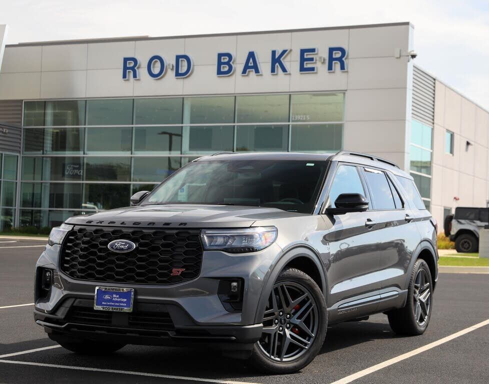 2025 FORD Explorer