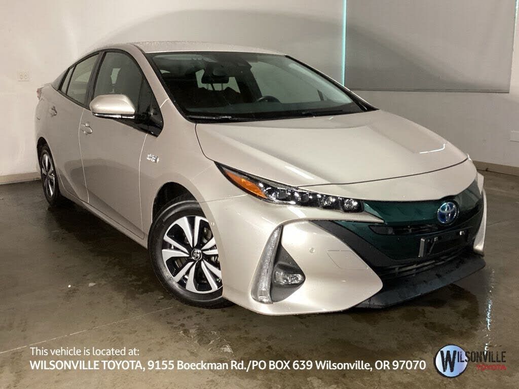 2018 TOYOTA Prius