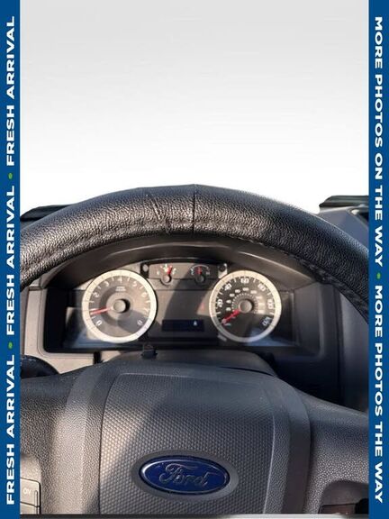 2011 FORD Escape