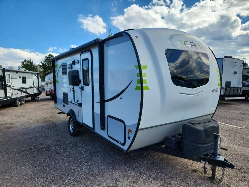 2019 FOREST RIVER Flagstaff Light Weight Trailers