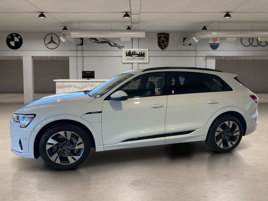 2022 Audi e-tron