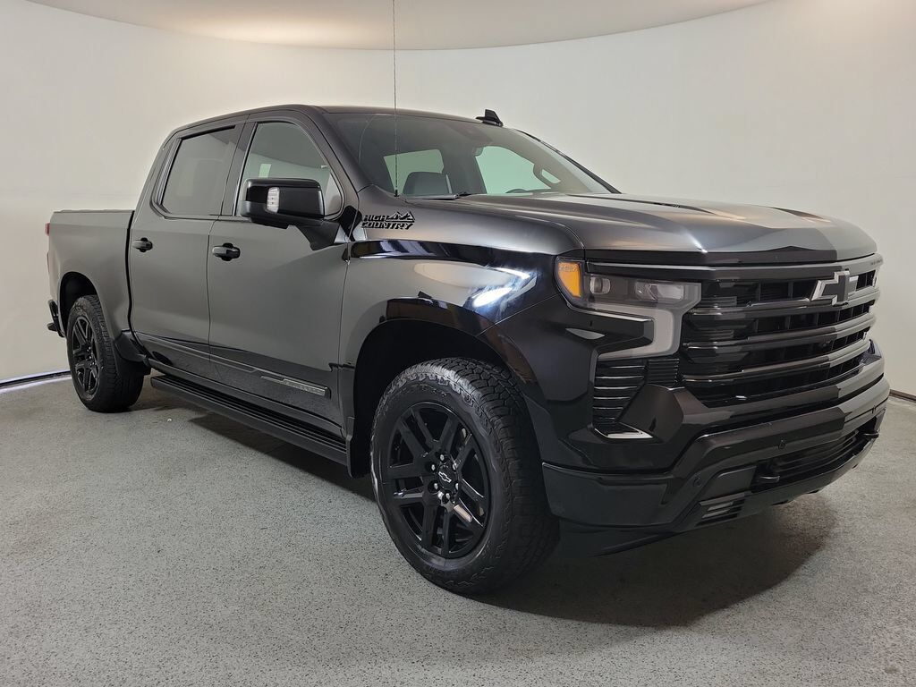 2025 CHEVROLET Silverado