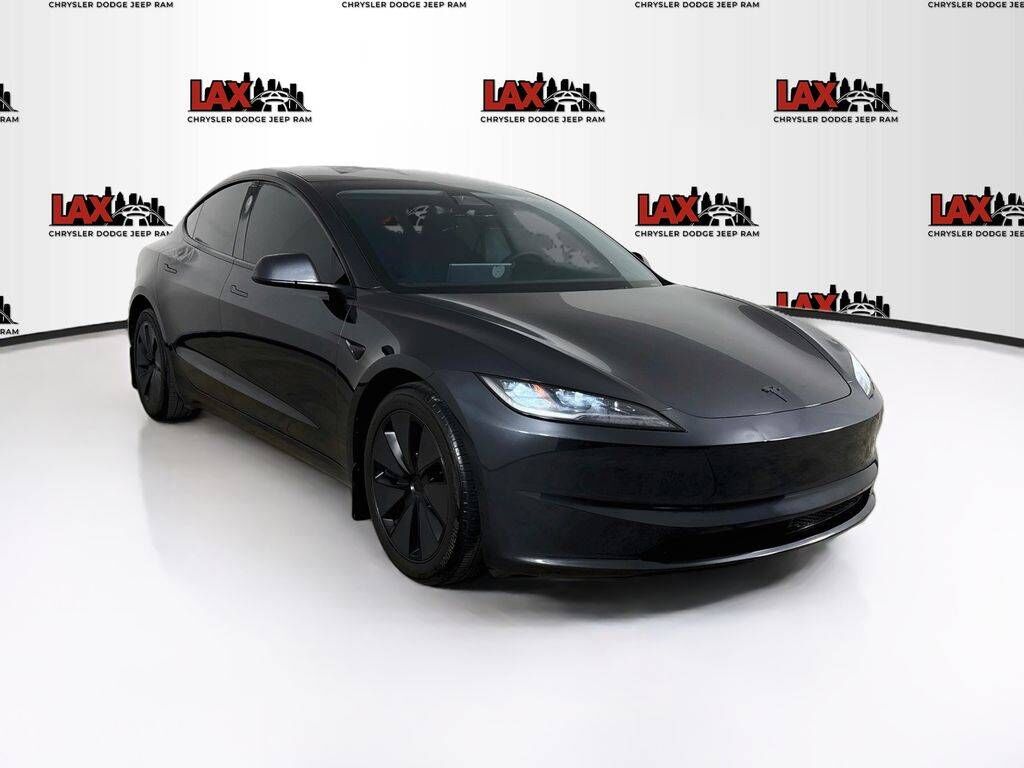 2025 TESLA Model 3
