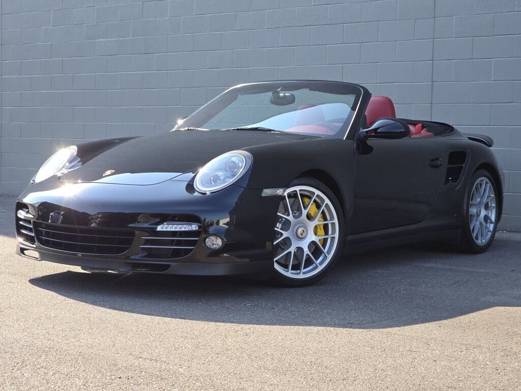 2012 PORSCHE 911