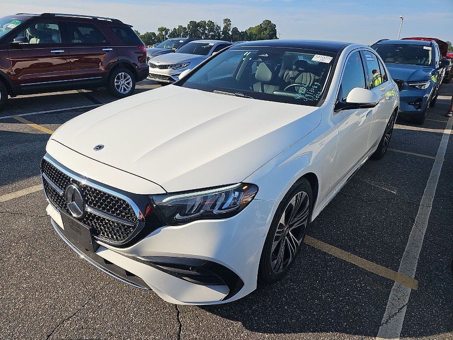 2025 MERCEDES-BENZ E-Class