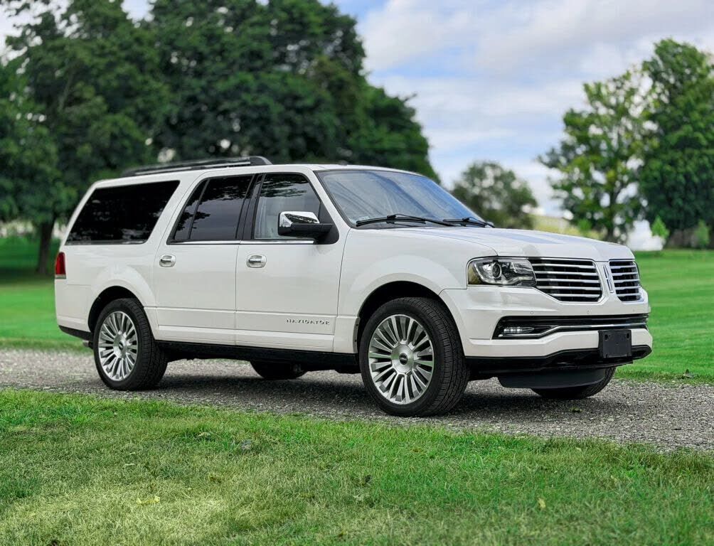 2015 LINCOLN Navigator