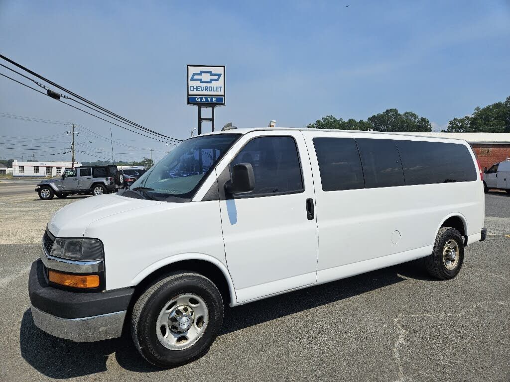 2018 CHEVROLET Express