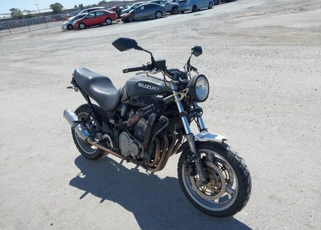 1999 SUZUKI GSX600F