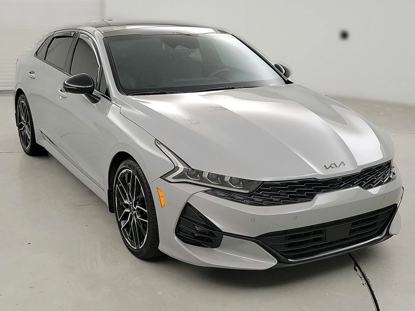 2023 KIA K5