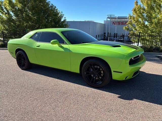 2015 DODGE Challenger