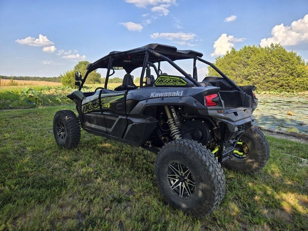 2024 KAWASAKI Teryx