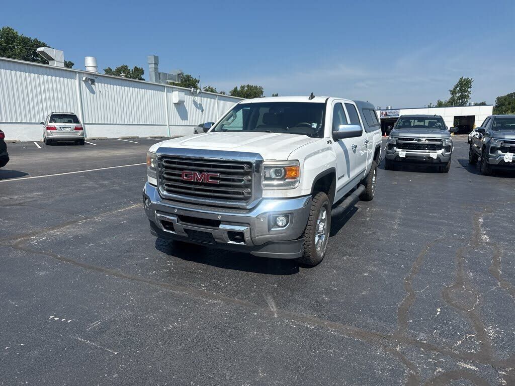 2016 GMC Sierra