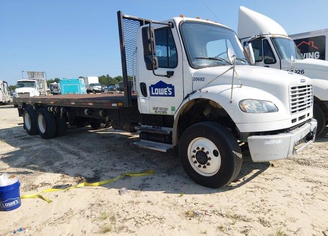 2016 FREIGHTLINER M2
