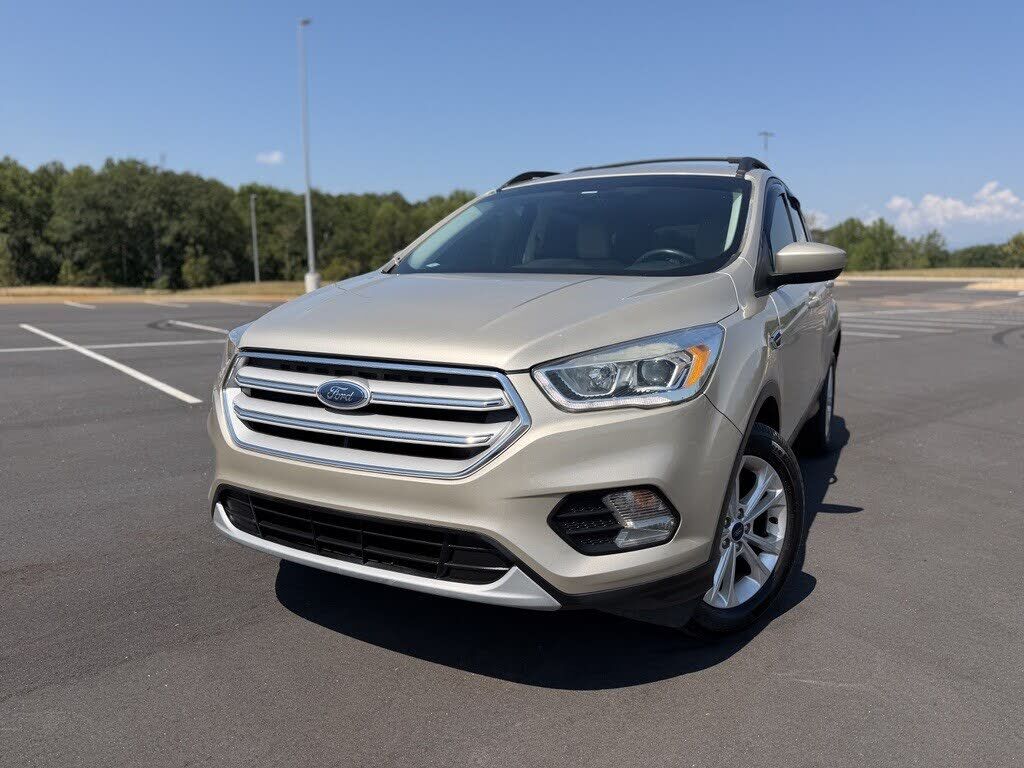 2018 FORD Escape