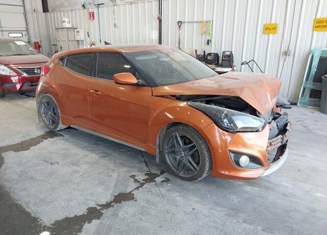 2015 HYUNDAI Veloster