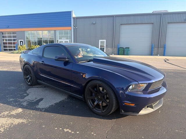 2011 FORD Mustang