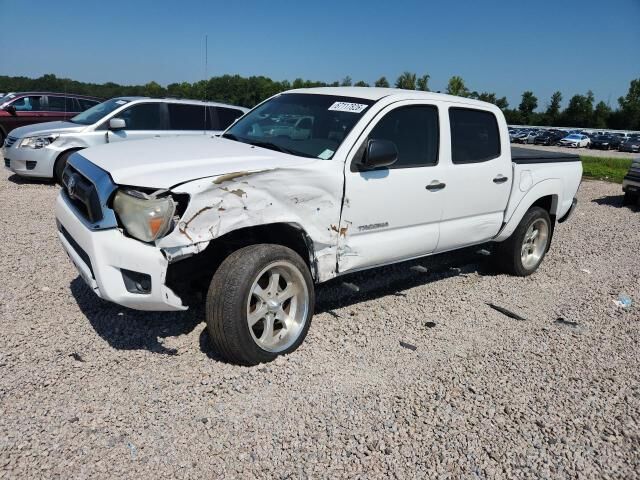 2015 TOYOTA Tacoma
