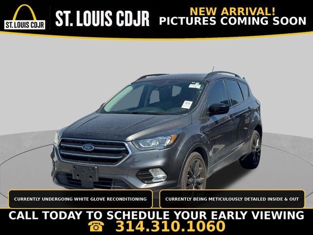 2018 FORD Escape