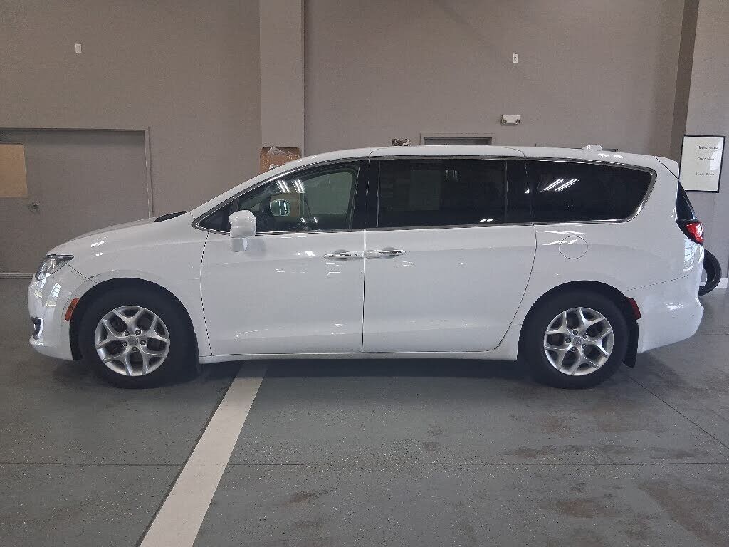 2018 CHRYSLER Pacifica