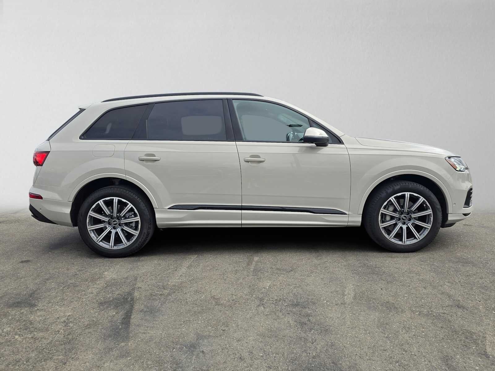 2023 Audi Q7