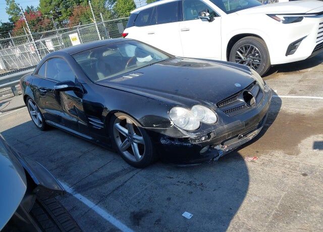 2004 MERCEDES-BENZ SL-Class