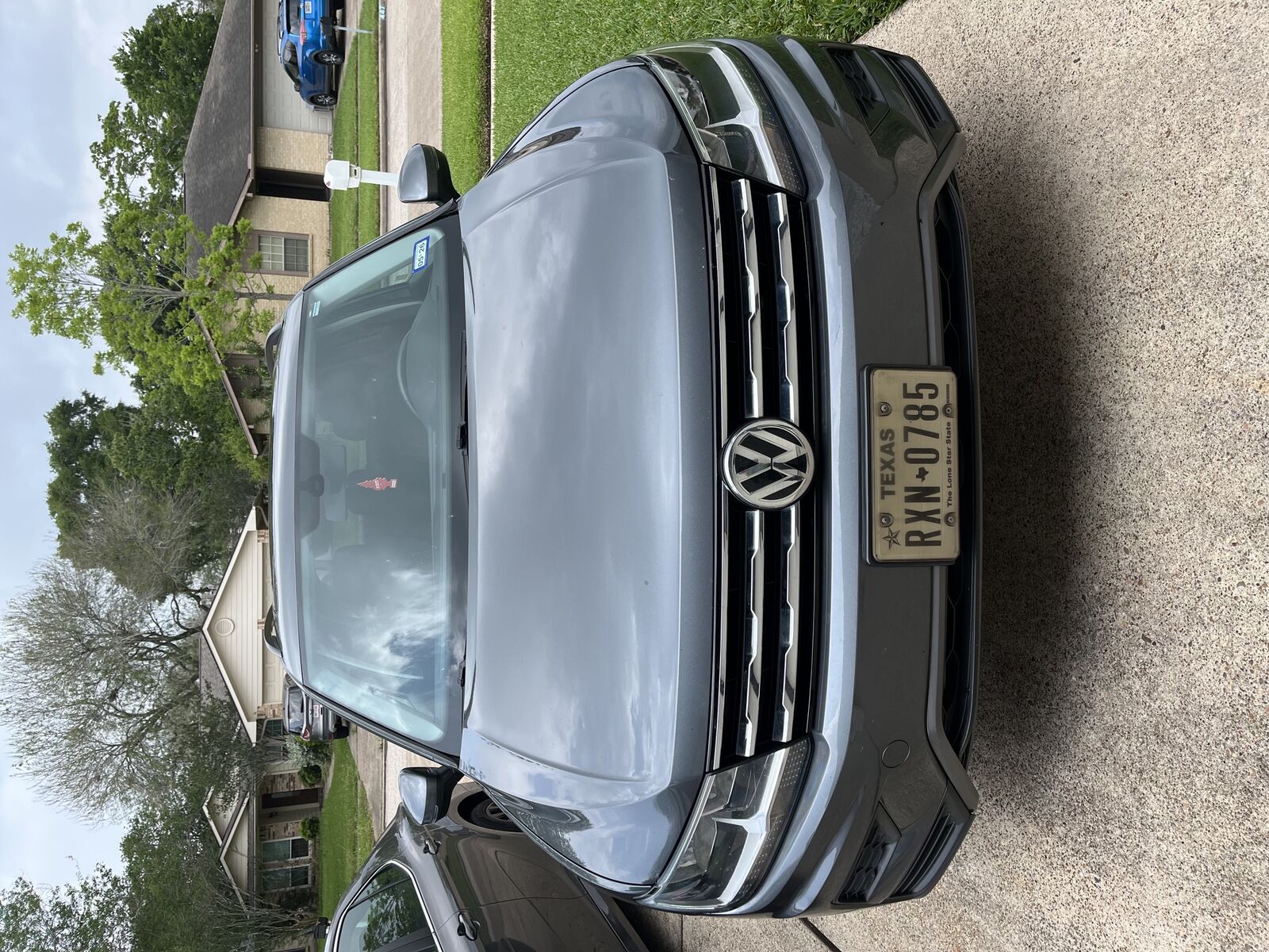 2020 VOLKSWAGEN Tiguan