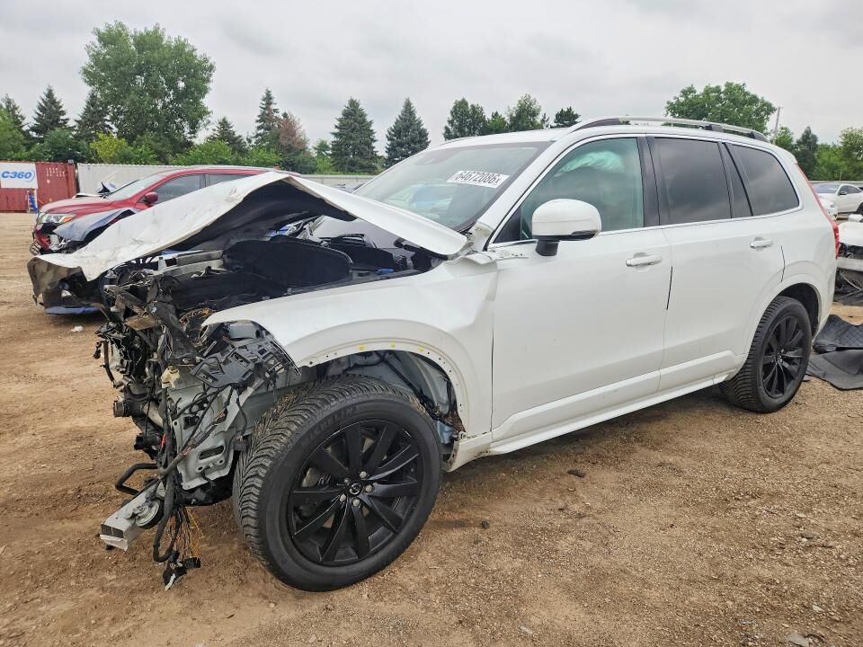 2018 VOLVO XC90