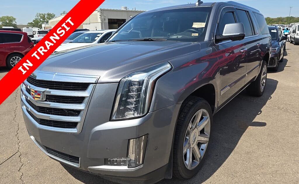 2018 CADILLAC Escalade ESV